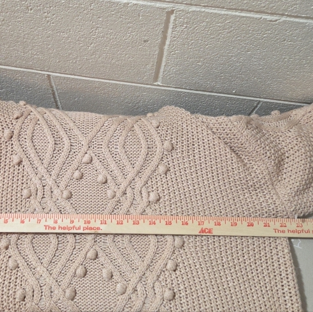 Pink Lily Turtle Neck  Tan Sweater Chunky Cable Knit Size Small - Picture 4 of 7
